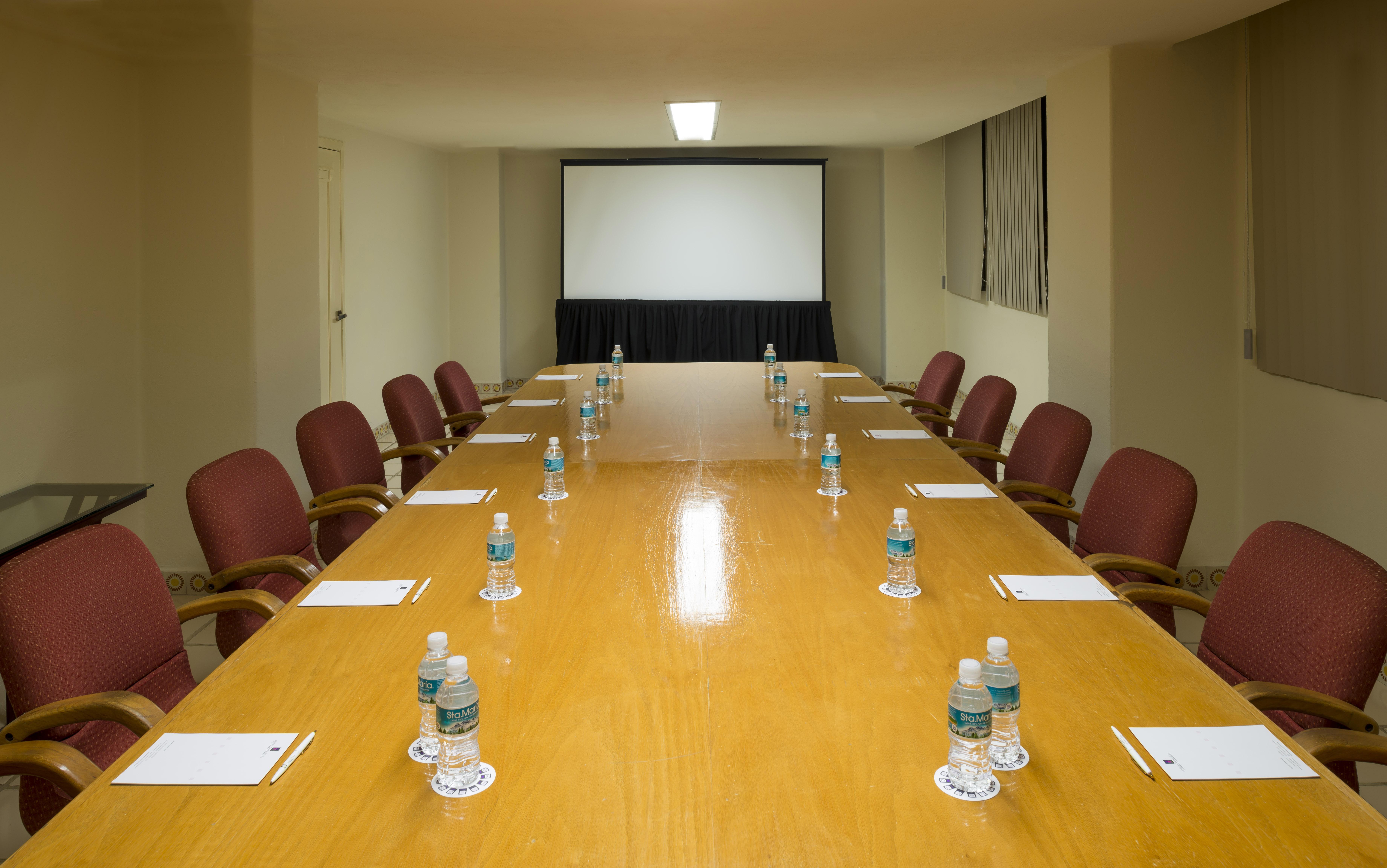 Camino Real Acapulco Diamante Hotel Exterior foto A typical boardroom