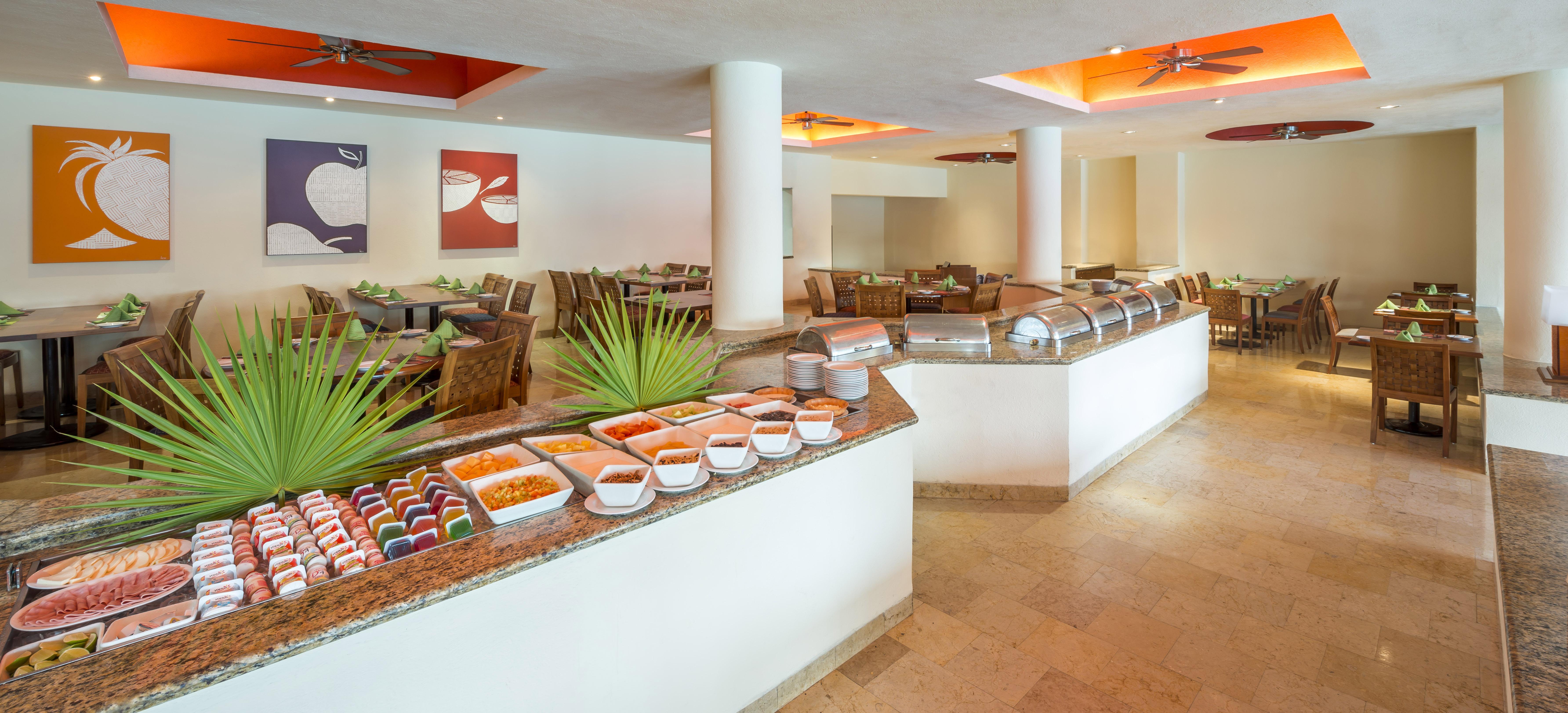 Camino Real Acapulco Diamante Hotel Exterior foto Buffet at a resort
