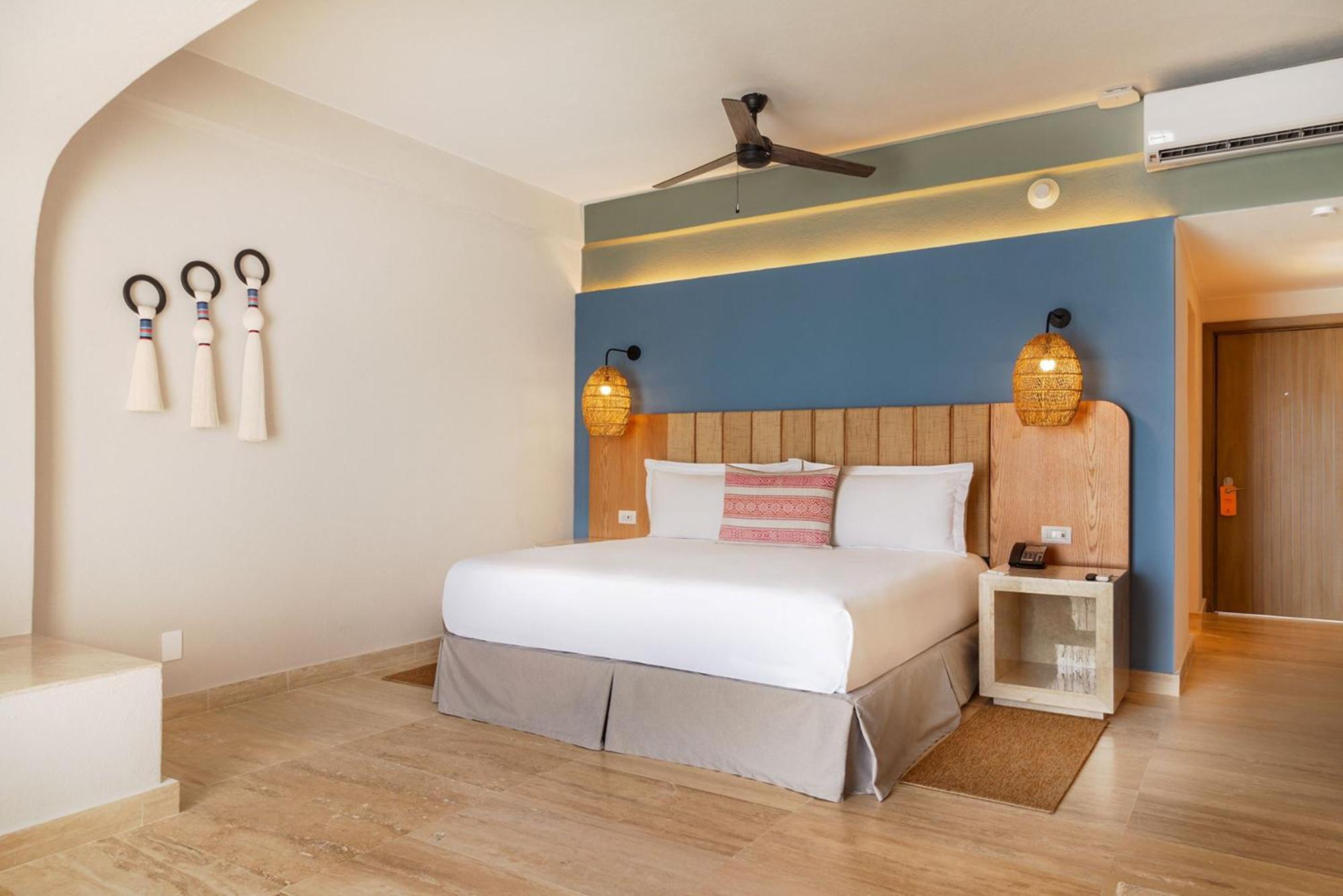 Camino Real Acapulco Diamante Hotel Exterior foto A bedroom at the hotel